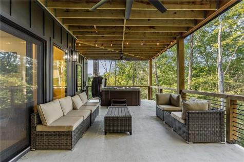 135 Hannah Way Ellijay GA 30540