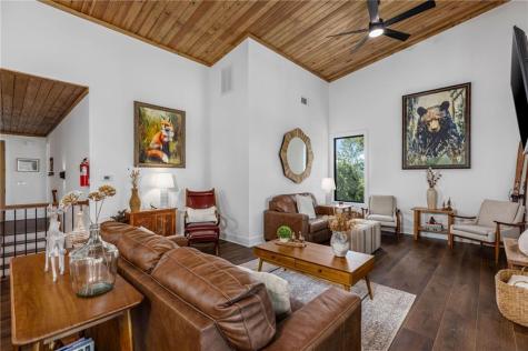 135 Hannah Way Ellijay GA 30540