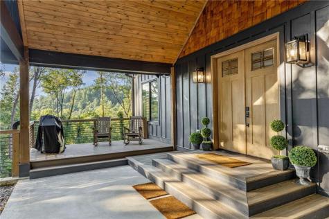 135 Hannah Way Ellijay GA 30540