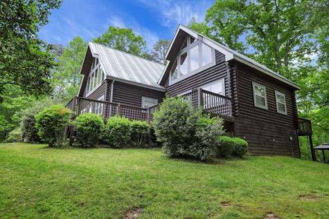 101 Yellow Bluff Road Dahlonega GA 30533