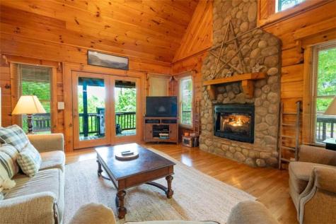 305 Martin Crossing Cherry Log GA 30522