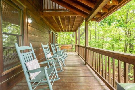 305 Martin Crossing Cherry Log GA 30522