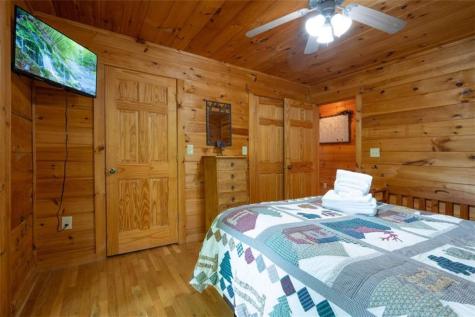 305 Martin Crossing Cherry Log GA 30522