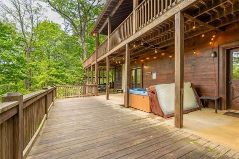305 Martin Crossing Cherry Log GA 30522