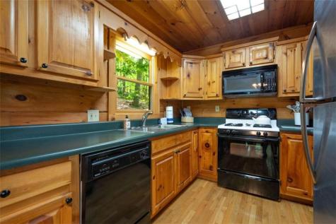 305 Martin Crossing Cherry Log GA 30522