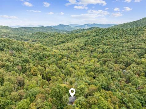 4113 White Oak Drive Hiawassee GA 30546