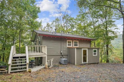 4113 White Oak Drive Hiawassee GA 30546