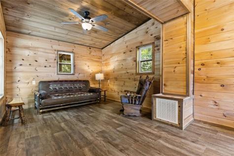 56 N River Road Mineral Bluff GA 30559