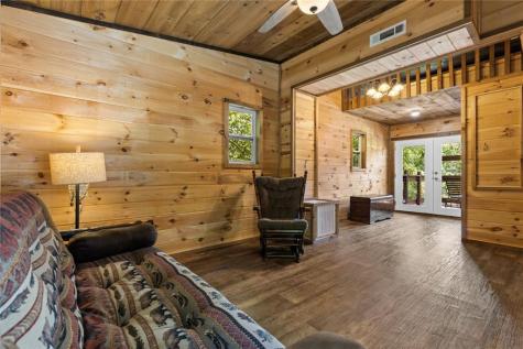 56 N River Road Mineral Bluff GA 30559