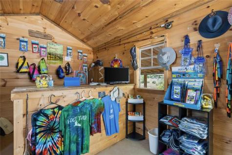 56 N River Road Mineral Bluff GA 30559