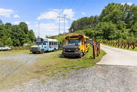 56 N River Road Mineral Bluff GA 30559