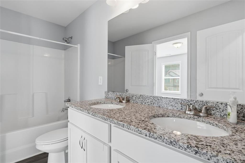 6535 River Station Drive Lula GA 30554