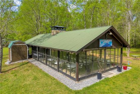 205 Stag Leap Drive Cleveland GA 30528