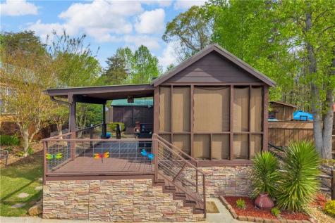 205 Stag Leap Drive Cleveland GA 30528