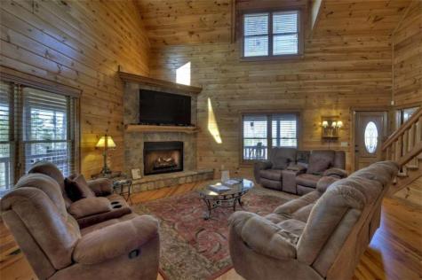 207 Walker Ridge Way Mineral Bluff GA 30559