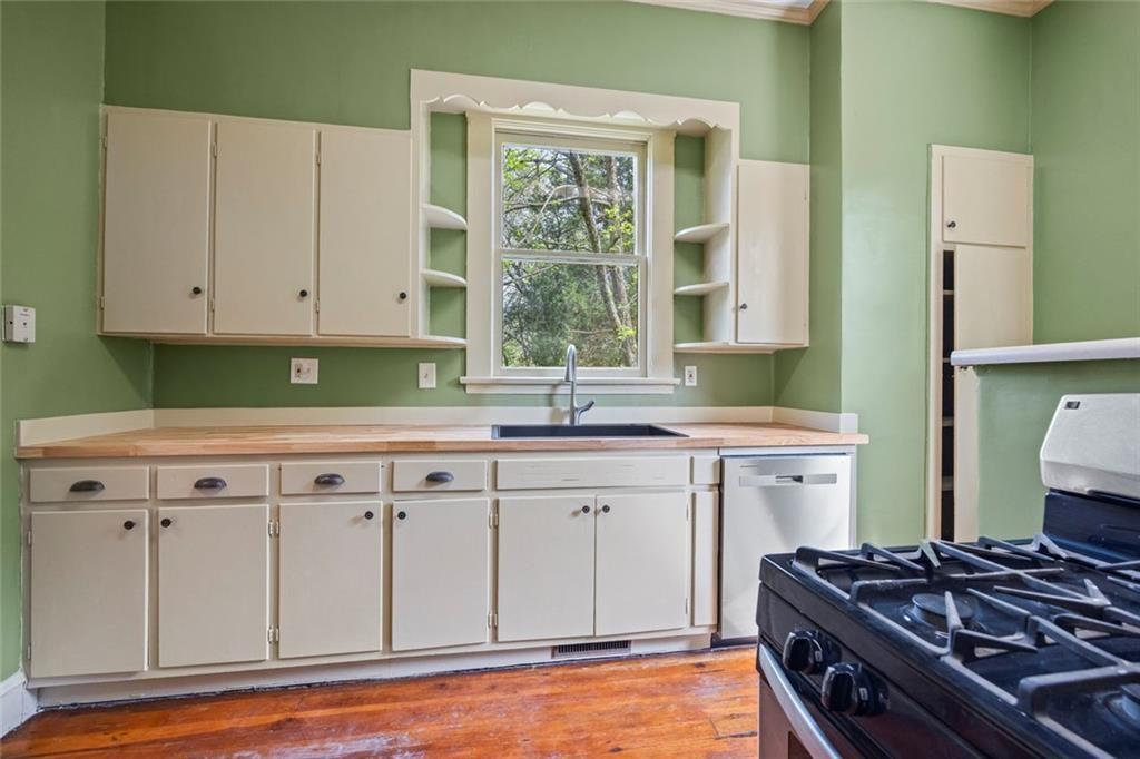 344 Hartwell Road Lavonia GA 30553