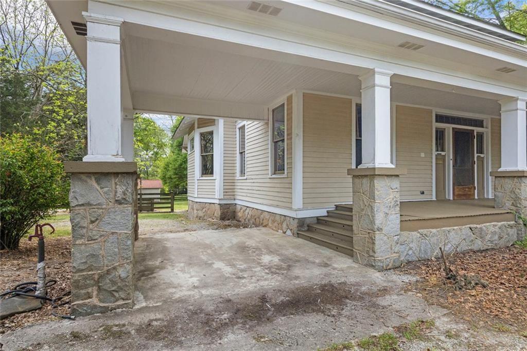 344 Hartwell Road Lavonia GA 30553