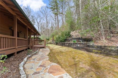 962 Watkins Field Road Clayton GA 30525