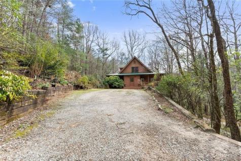 962 Watkins Field Road Clayton GA 30525