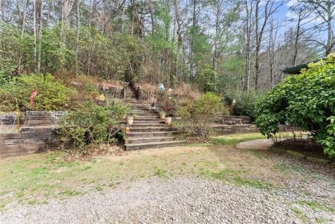 962 Watkins Field Road Clayton GA 30525