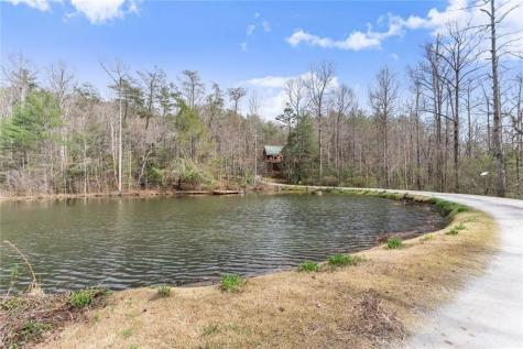962 Watkins Field Road Clayton GA 30525