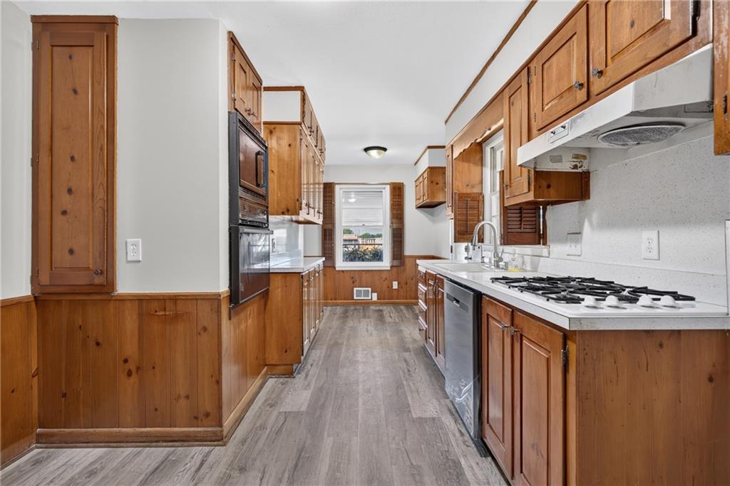 1536 W Oak Drive Marietta GA 30062