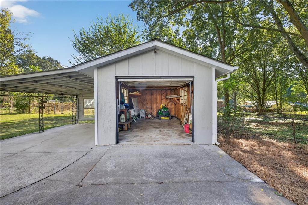 1536 W Oak Drive Marietta GA 30062