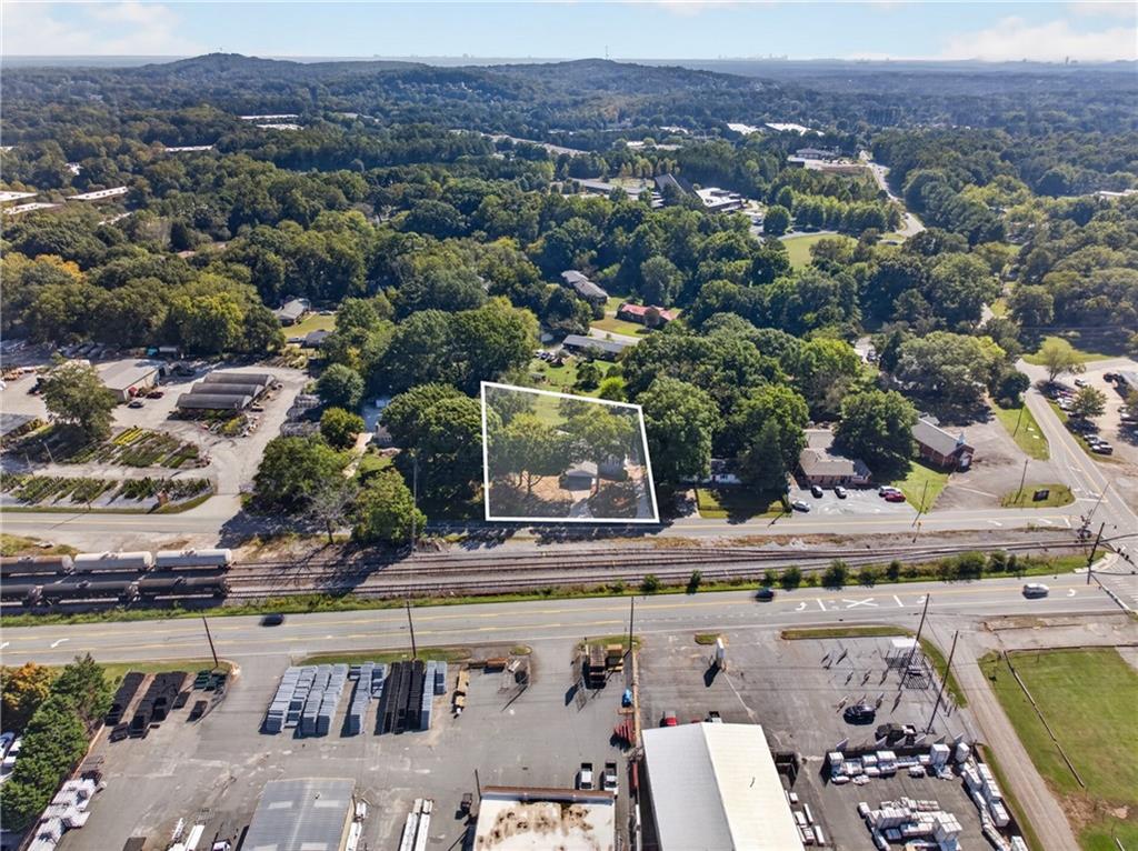 1536 W Oak Drive Marietta GA 30062