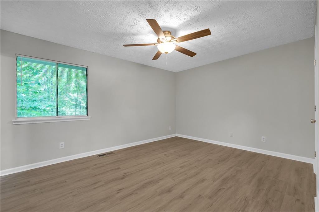 404 Ridgetop Drive NW Acworth GA 30102