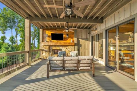 540 Overlook Drive Blue Ridge GA 30513