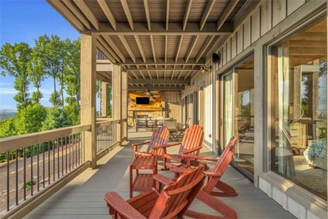 540 Overlook Drive Blue Ridge GA 30513