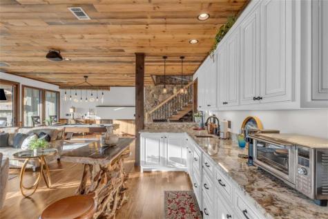 540 Overlook Drive Blue Ridge GA 30513