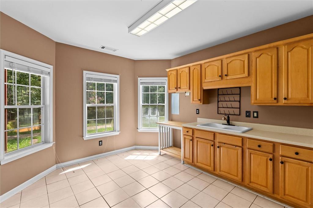 9790 Court Lynn Lane Winston GA 30187