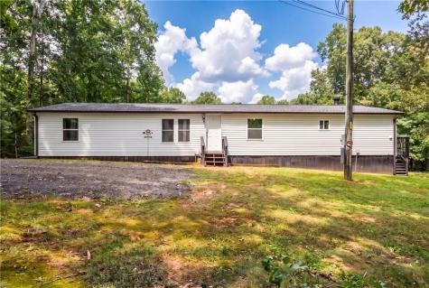 115 Wildwood Trail Cleveland GA 30528
