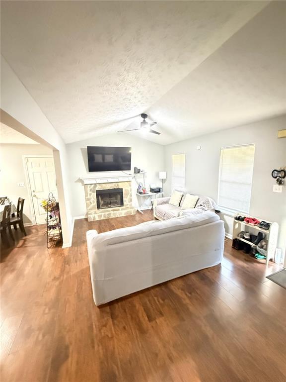 4400 Leafview Drive Gillsville GA 30543