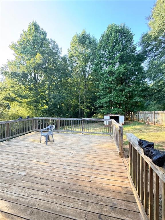 4400 Leafview Drive Gillsville GA 30543