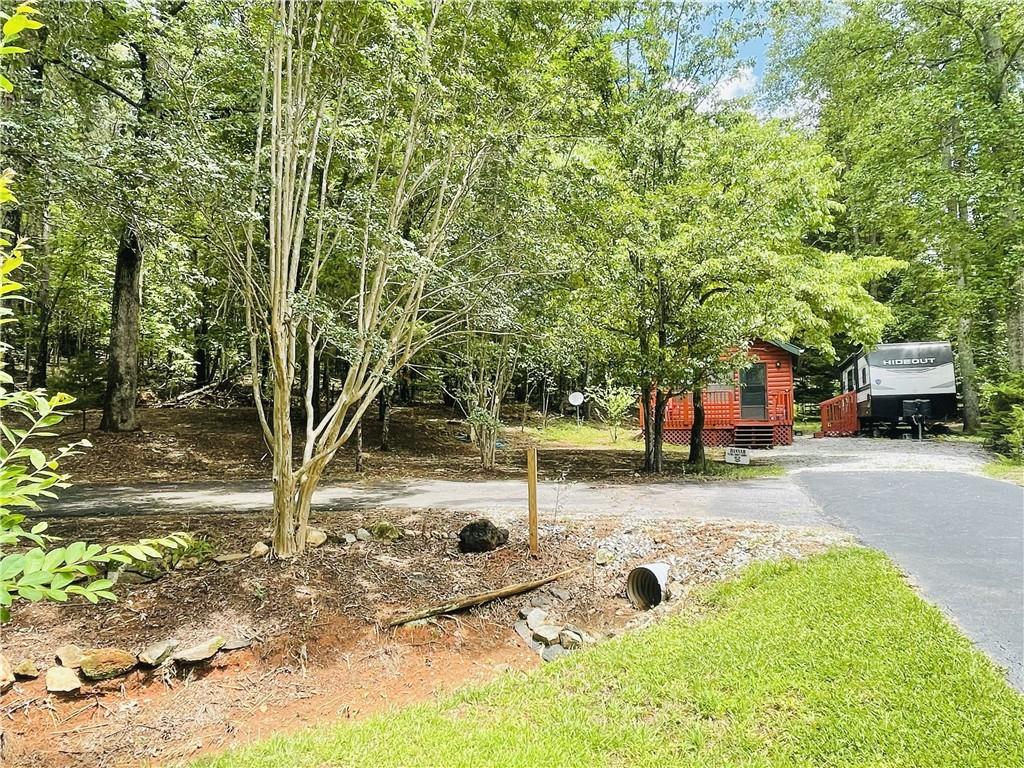 95 Hill Crest Court Cleveland GA 30528