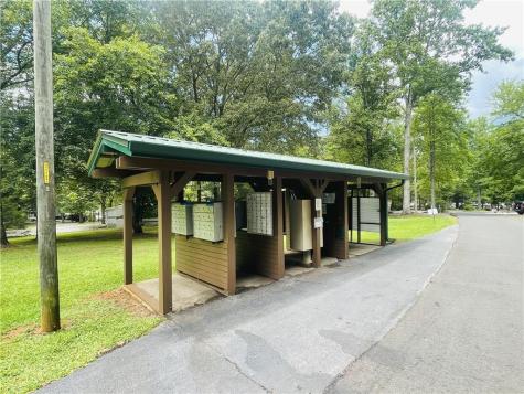 95 Hill Crest Court Cleveland GA 30528
