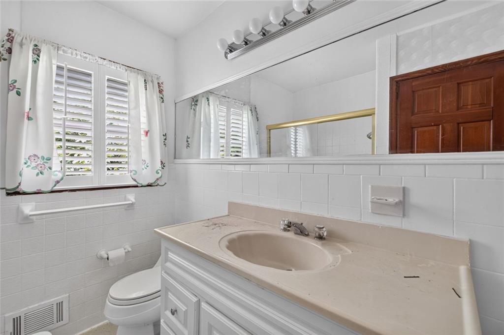 1940 Fairburn Road SW Atlanta GA 30331
