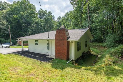 42 Carpenter Lane Dahlonega GA 30533