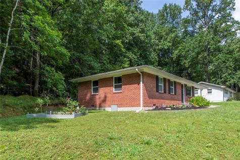 42 Carpenter Lane Dahlonega GA 30533