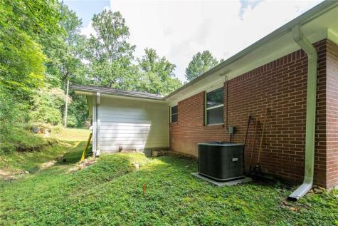 42 Carpenter Lane Dahlonega GA 30533