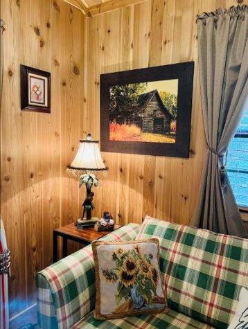 5 Honey Dew Way Cleveland GA 30528