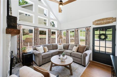 220 Lakeside Drive Waleska GA 30183