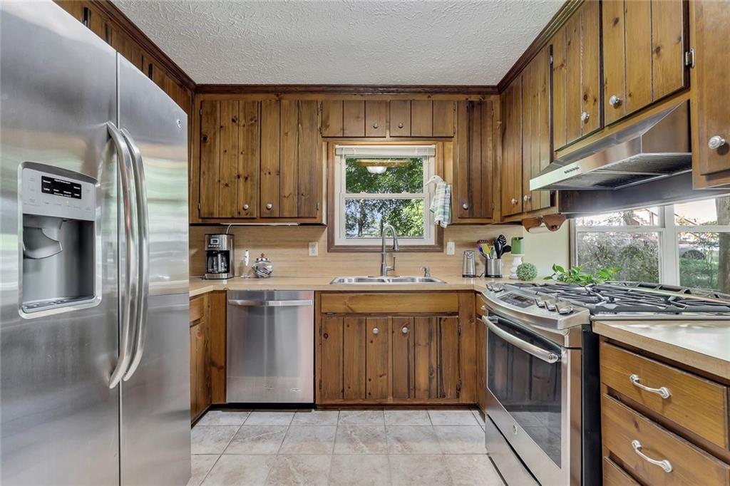 709 Cobb Trail Woodstock GA 30188