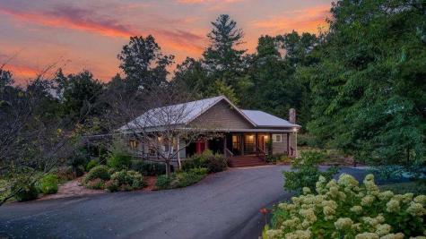 210 W Pierceville Road W Mccaysville GA 30555