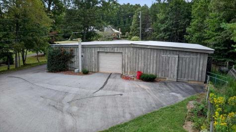210 W Pierceville Road W Mccaysville GA 30555