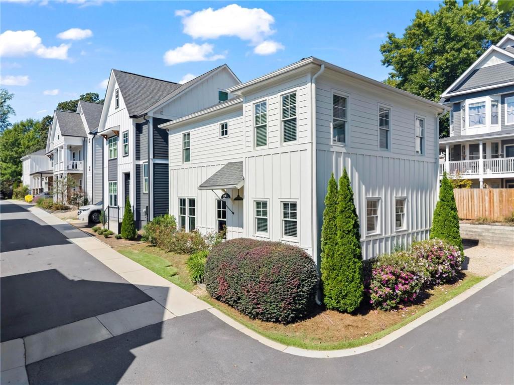 646 Juneberry Lane Atlanta GA 30316