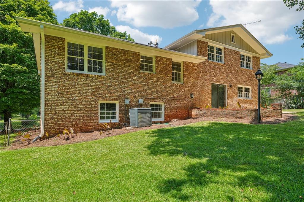 965 Dunstan Lane Stone Mountain GA 30083