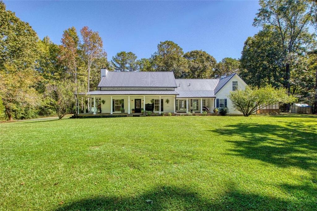 1735 Highway 85 Senoia GA 30276